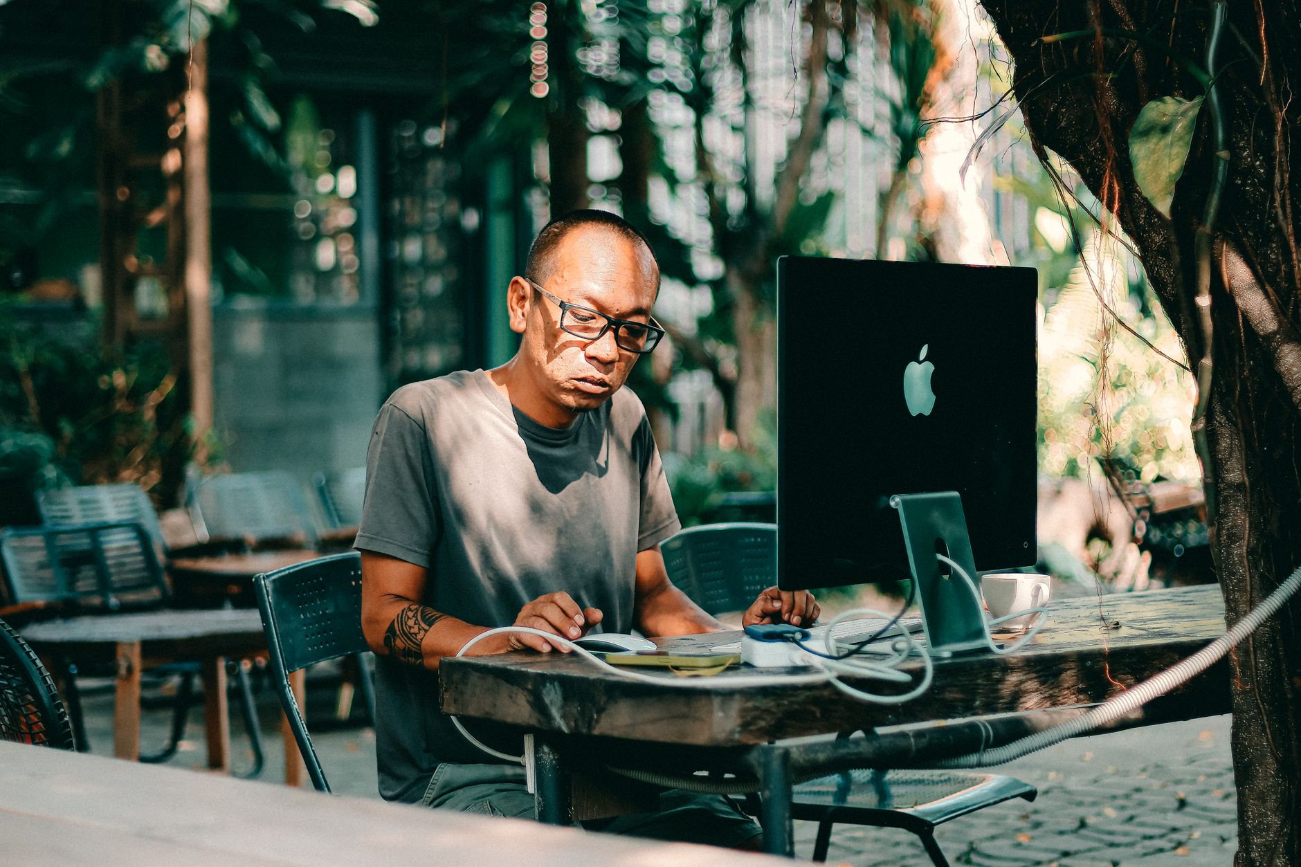 เป็น Freelance สาย IT ดียังไง ข้อดีข้อเสียจากคนทำจริง — ข้อดีของการเป็น IT Freelance: เสรีภาพและโอกาสที่ไร้ขีดจำกัด | Forex คู่มือ iCafeForex