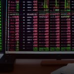 MetaTrader 4 vs MetaTrader 5 ต่างกันยังไง เลือกอันไหน 2569